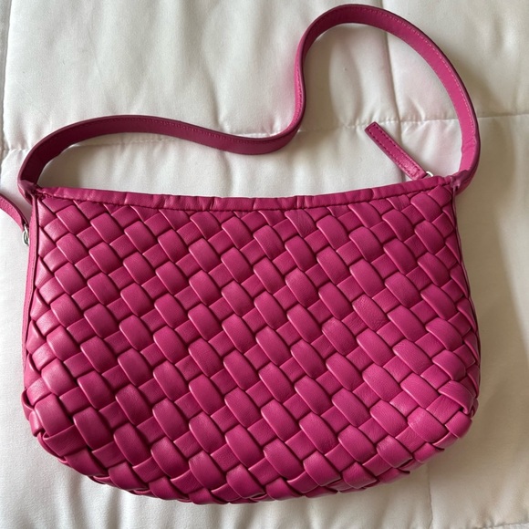 Walter Baker Hazel Shoulder Bright Pink Woven Satchel - Picture 5 of 9